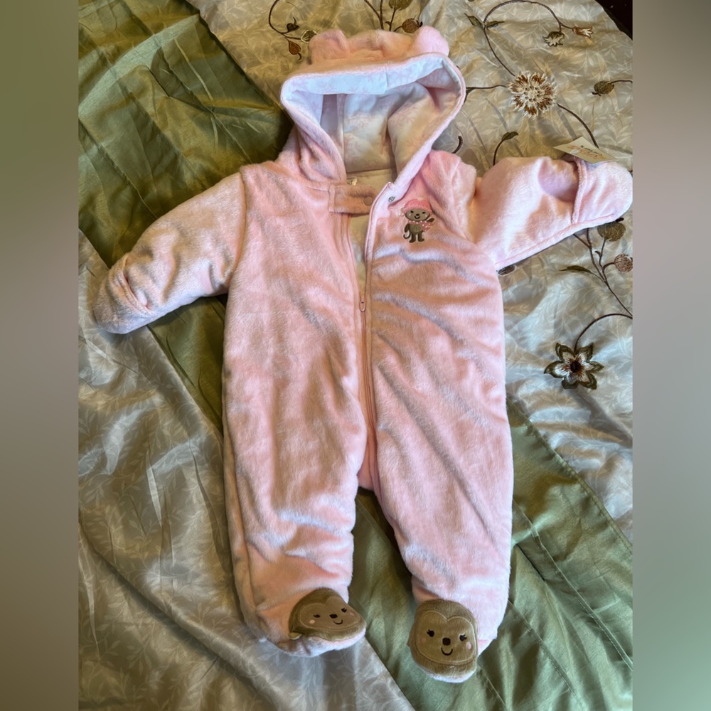 Carter’s pink plush long sleeve one piece 3-months NWT
